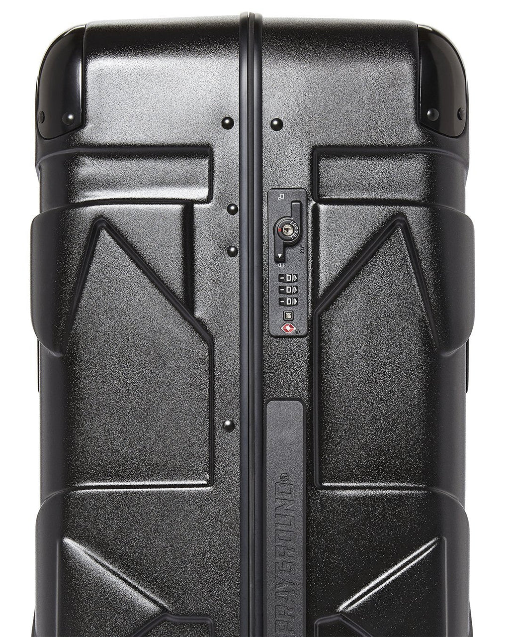 SHARKITECTURE MOLDED 29ƒ?� FULL-SIZE LUGGAGE