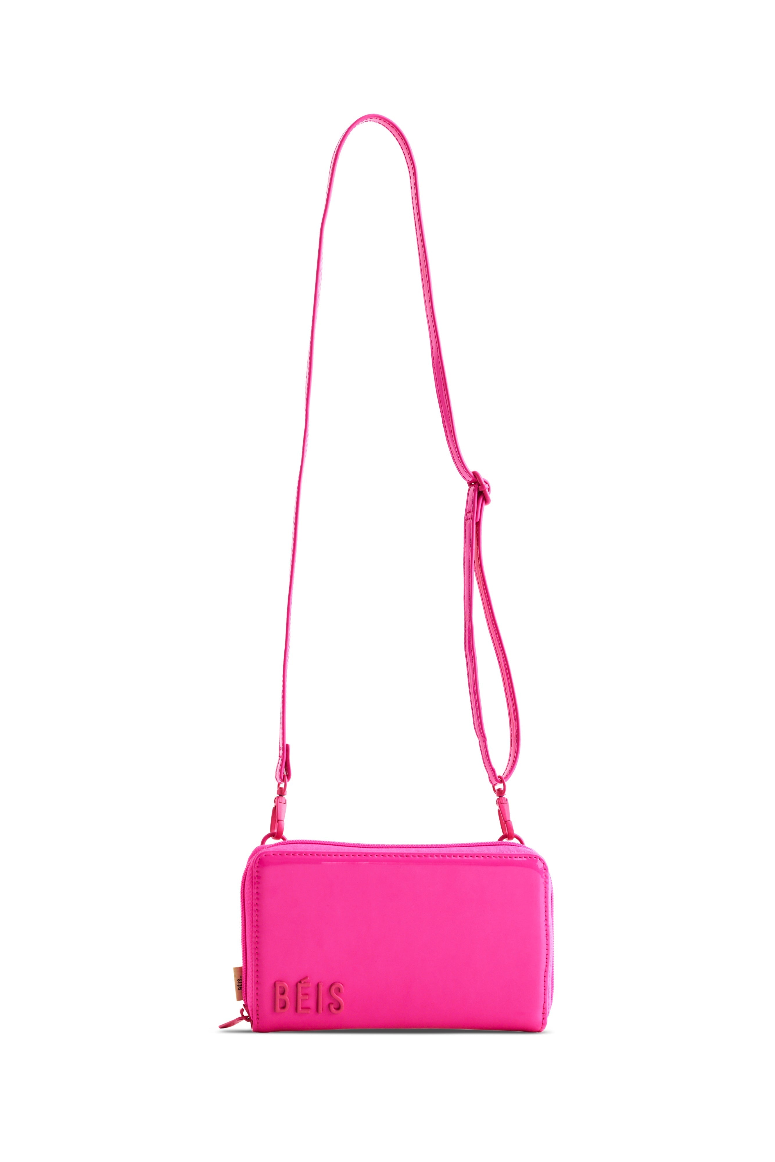 The Travel Wallet in Barbieƒ?› Pink