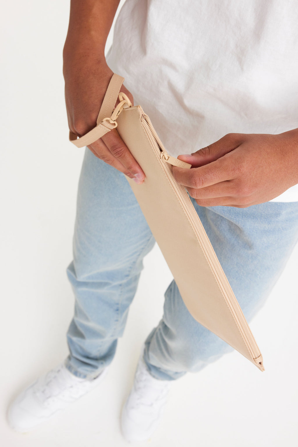 The B??ISics Laptop Pouch in Beige