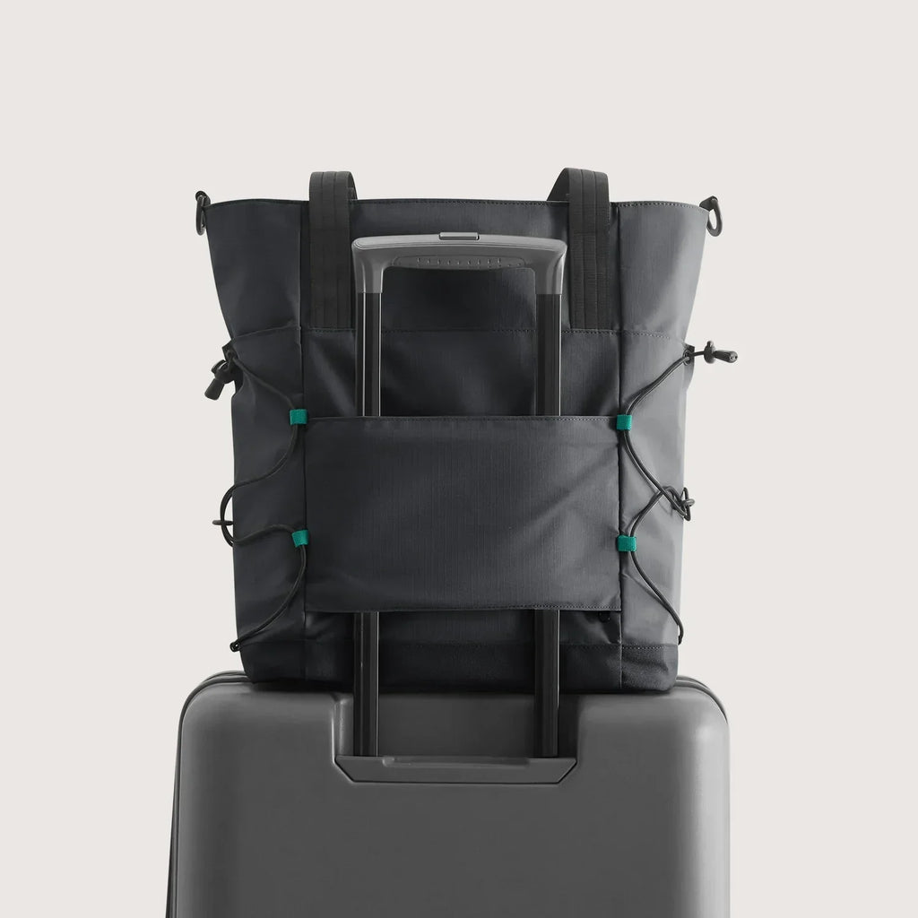 Focus Tote